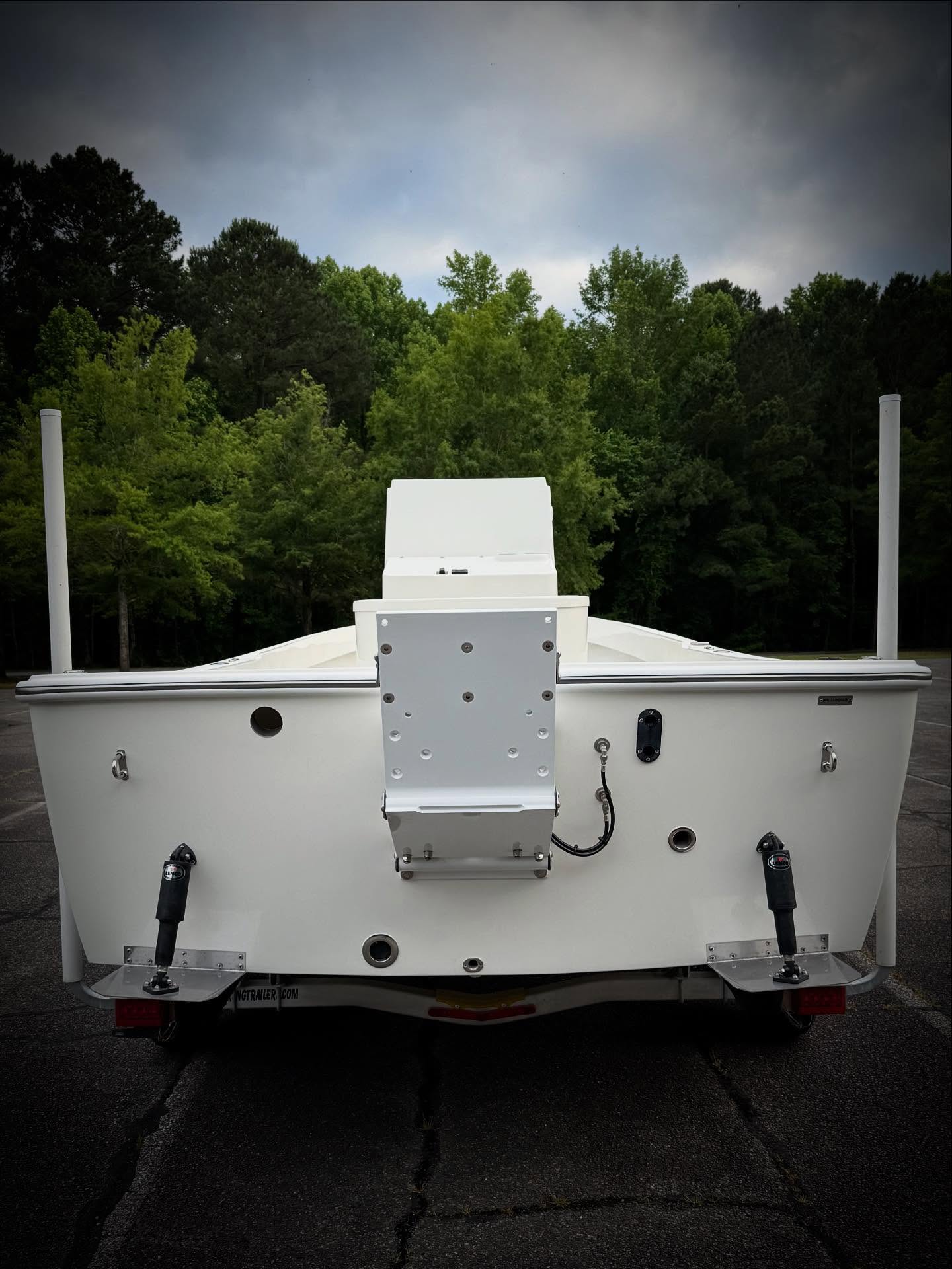 It’s the flat in flatback. This one is ready for power. https://atlasboatworks.com/current-inventory/#atlasboatworks #centerconsole #fishingboat #boatbuilding #tarpon #snook #bayboat #flyfishing #fishing #redfish #saltwaterfishing #saltwater #tightlines #fishingpicoftheday #instafishing #largemouth #tuna #marlin #sportfishing #customhulls #saltlife #shark #fishflorida #fishingboat #redfish #captainsforcleanwater #hunting #skiff