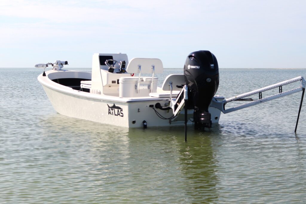 Atlas Boatworks 23F Bay boat in Pure White