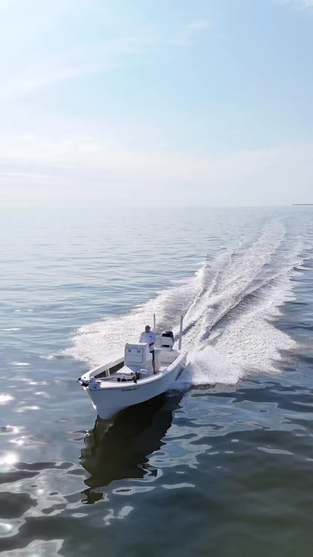 Glassy days can’t be beat. #atlasboatworks #centerconsole #fishingboat #boatbuilding #tarpon #snook #bayboat #flyfishing #fishing #redfish #saltwaterfishing #saltwater #tightlines #fishingpicoftheday #instafishing #largemouth #tuna #marlin #sportfishing #customhulls #saltlife #shark #fishflorida #fishingboat #redfish #captainsforcleanwater #hunting #skiff
